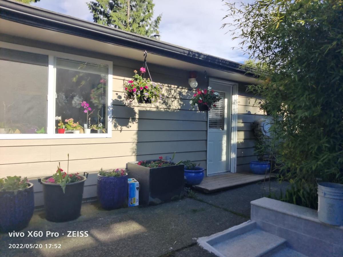 Romantic Homestay Coquitlam Eksteriør bilde